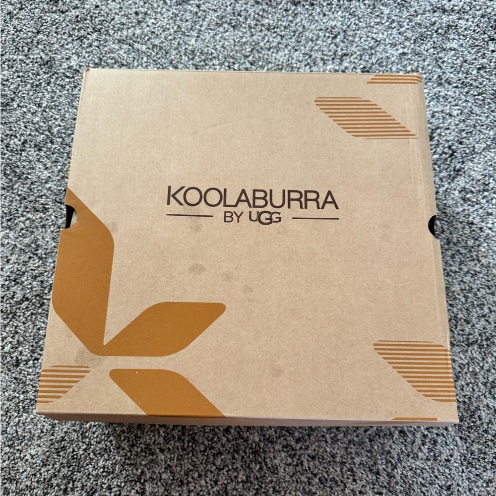 Koolaburra by UGG Brown Suede Boots